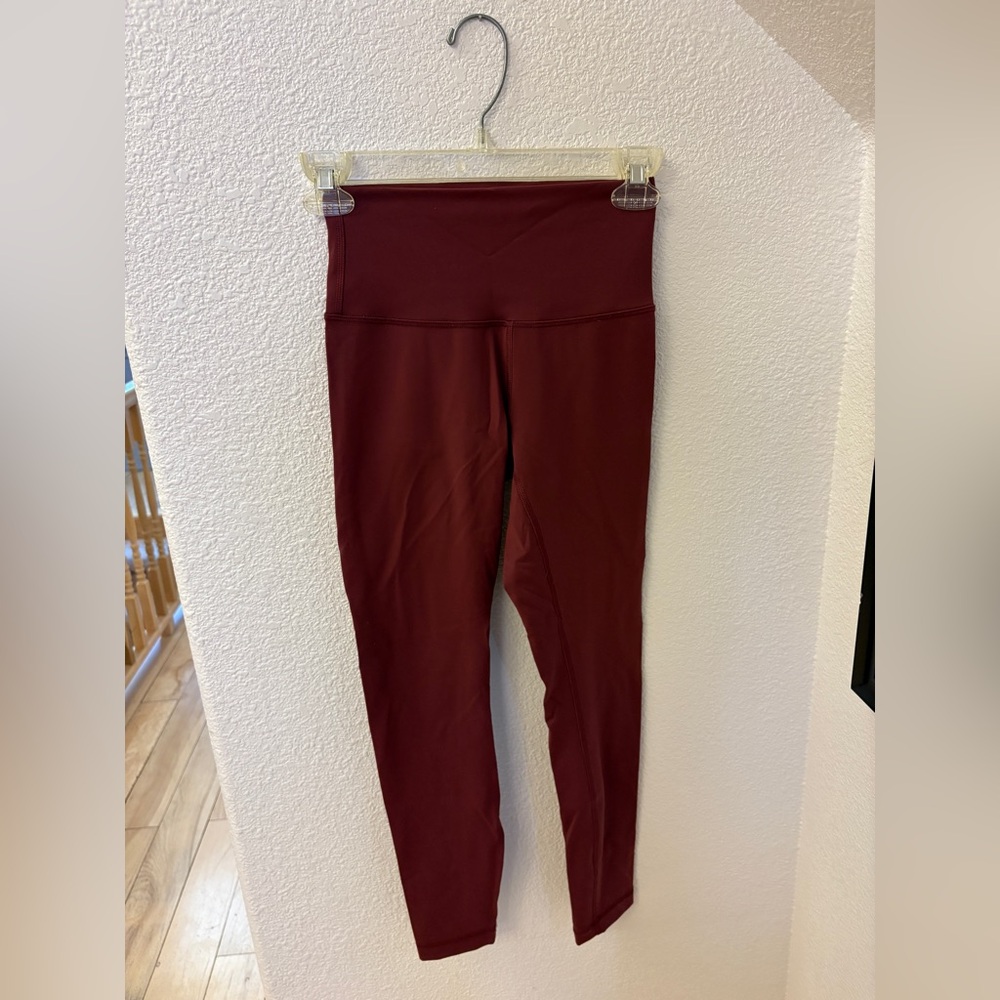 Lululemon Red Wunder Train, 4